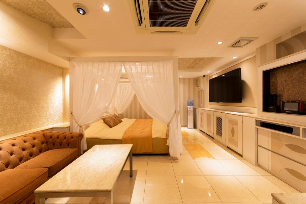 Hotel Luna Ikeda (Adults Only) Ikeda (Osaka) Exterior foto