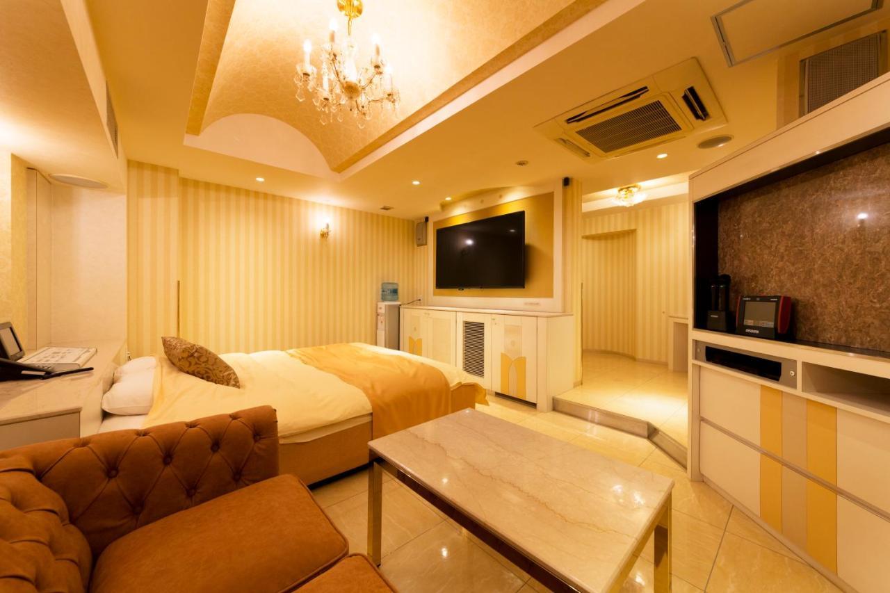 Hotel Luna Ikeda (Adults Only) Ikeda (Osaka) Exterior foto
