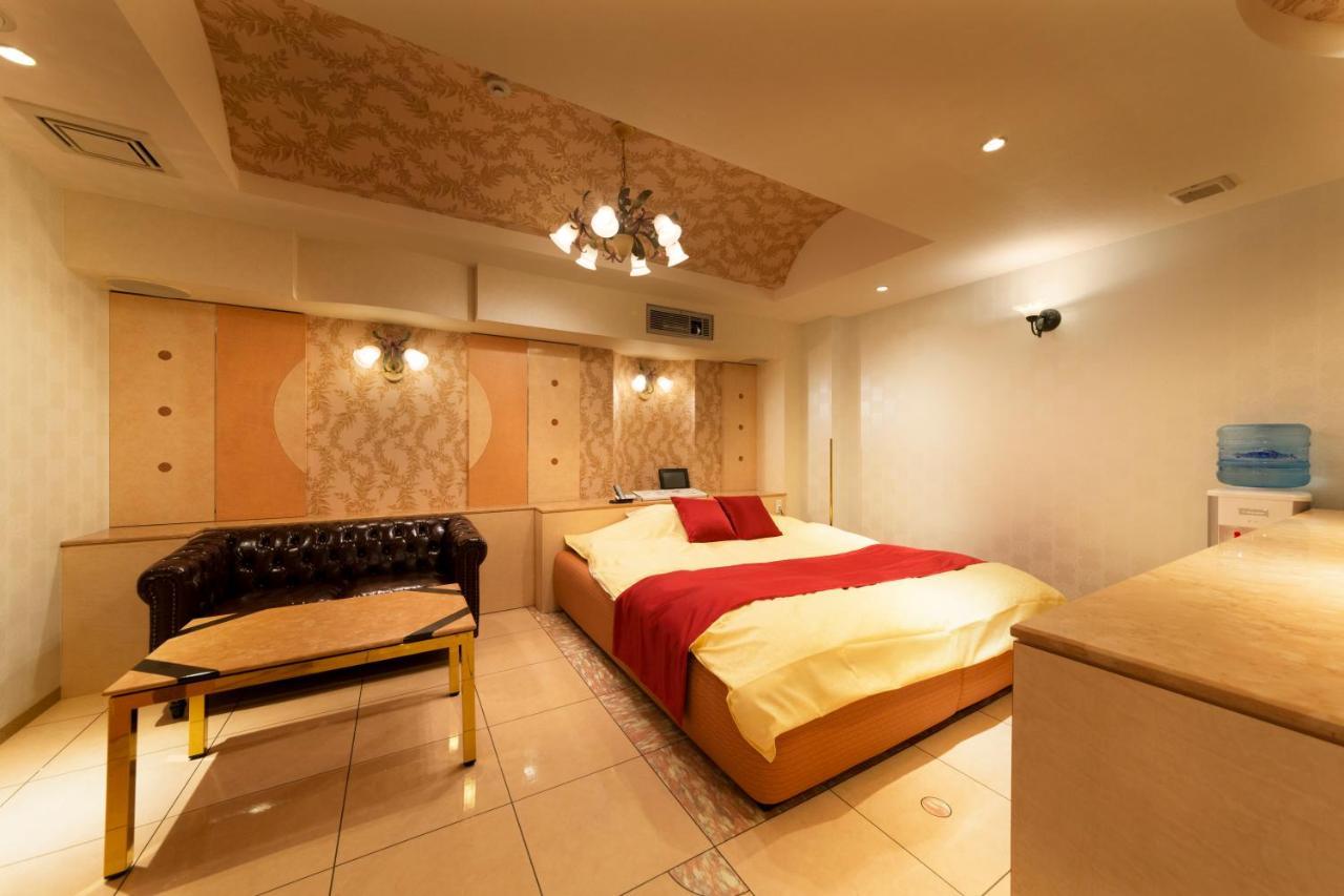 Hotel Luna Ikeda (Adults Only) Ikeda (Osaka) Exterior foto