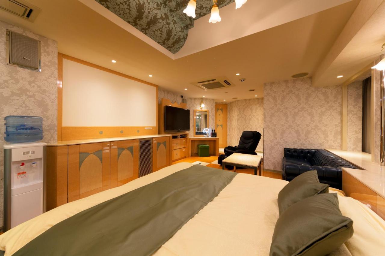 Hotel Luna Ikeda (Adults Only) Ikeda (Osaka) Exterior foto
