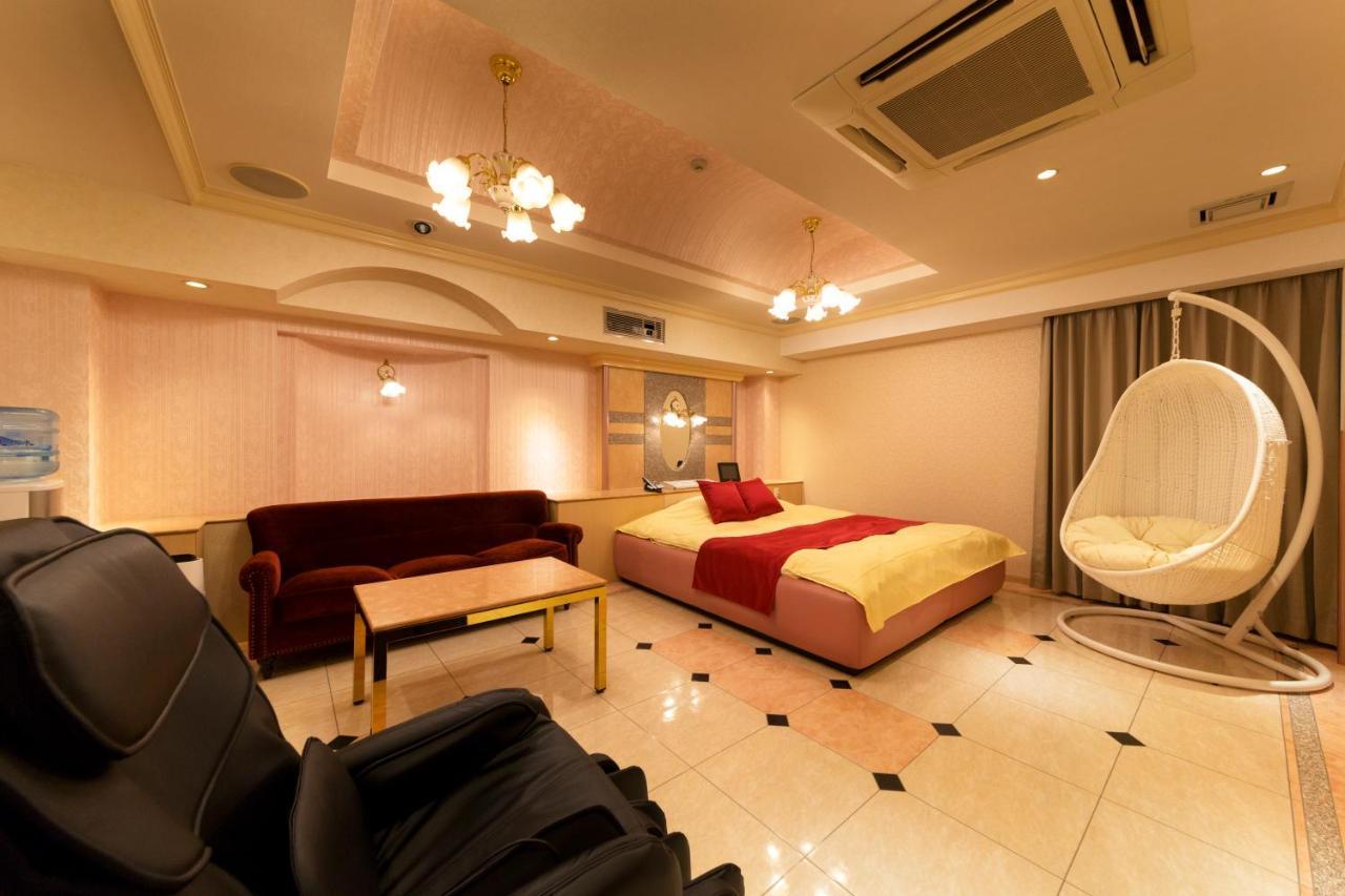 Hotel Luna Ikeda (Adults Only) Ikeda (Osaka) Exterior foto