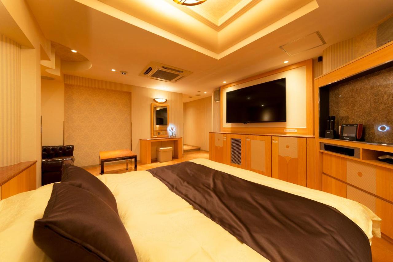 Hotel Luna Ikeda (Adults Only) Ikeda (Osaka) Exterior foto