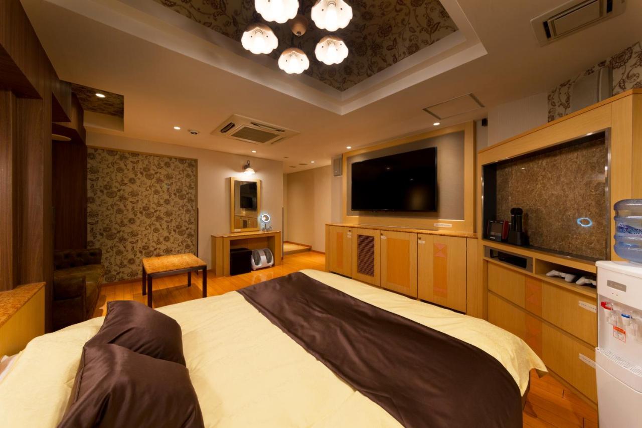 Hotel Luna Ikeda (Adults Only) Ikeda (Osaka) Exterior foto