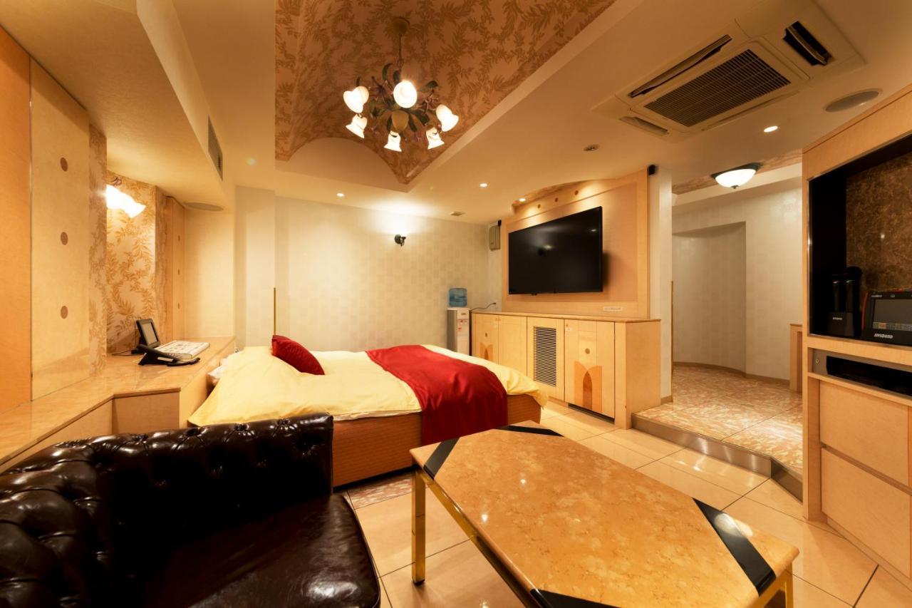 Hotel Luna Ikeda (Adults Only) Ikeda (Osaka) Exterior foto